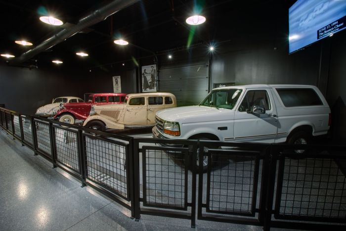 Alcatraz east cars museum crime display pigeon forge criminally infamous tennessee hot